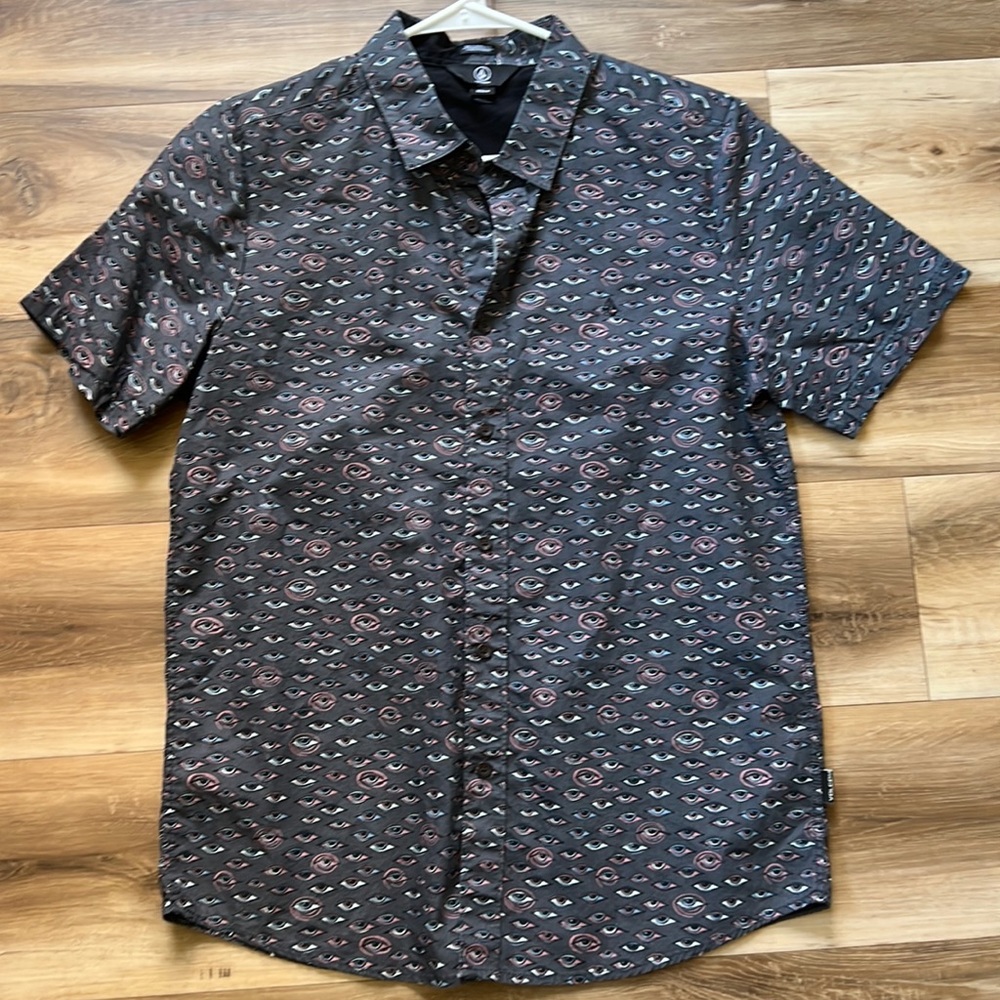 Volcom mens button up